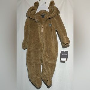NWT Eddie Bauer - Fuzzy Baby Bear hooded footie pajamas with ears - 3-6 mo